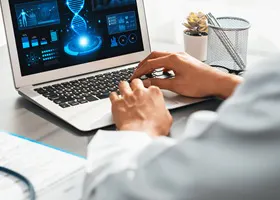 Bioinformatiker - AdobeStock_621384952 --- InfiniteFlow --- 280x200 --- kostenlos
